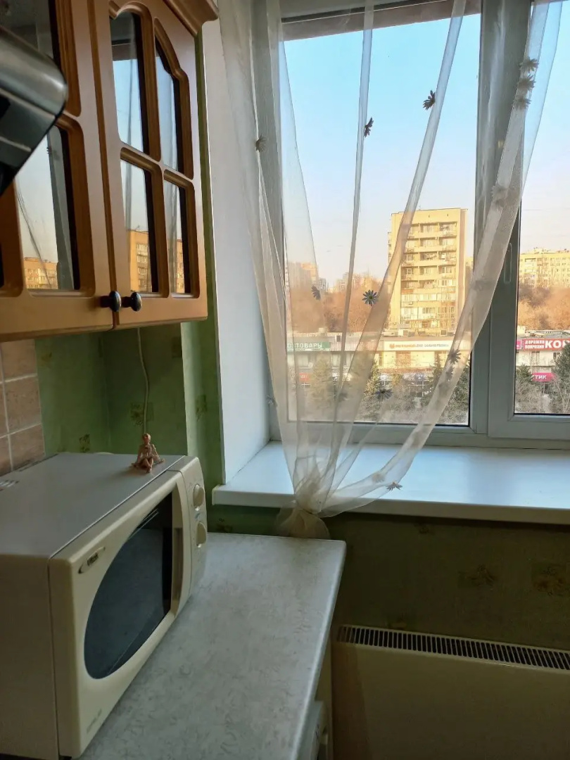 Квартира Просторная квартира с эркером в центре города-героя