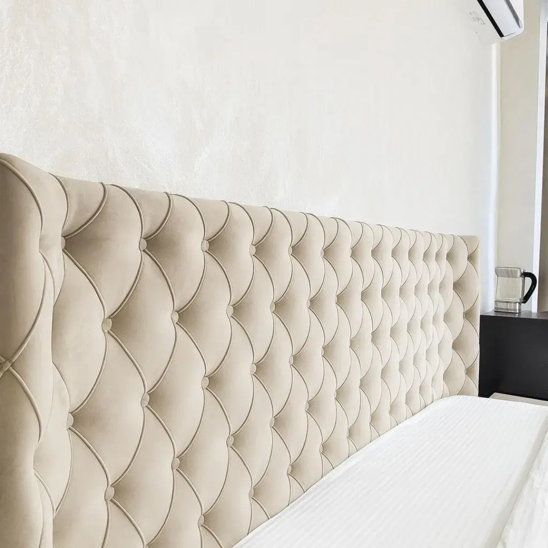 Отель Royal Renaissance