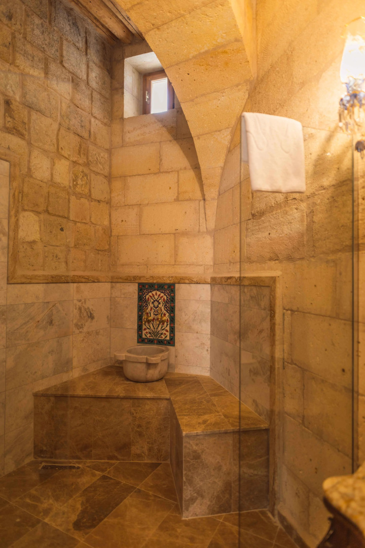 Отель Solo Cave Suites