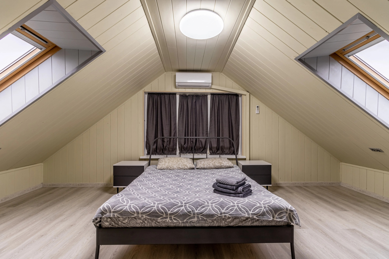 Апартаменты - Студия в Районе KMЗ