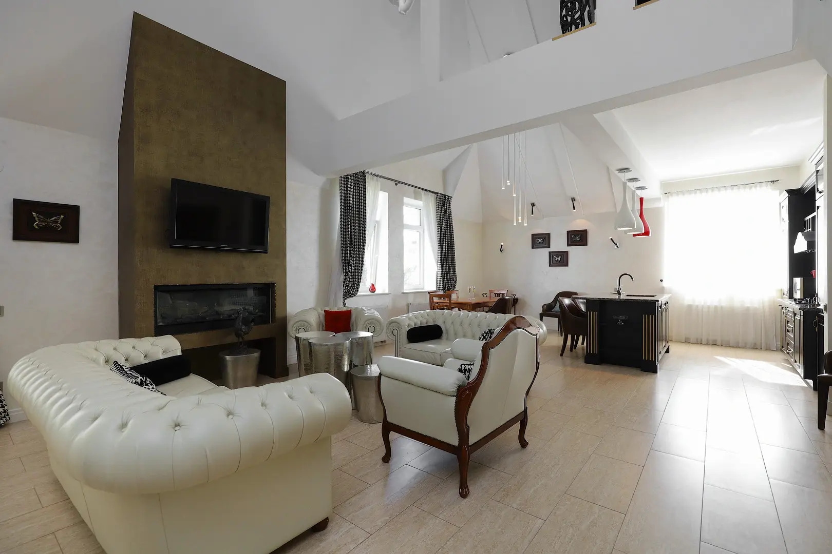 Квартира 2 уровня на Аптечной