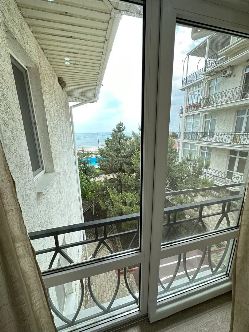 Апартаменты №3 Полулюкс улучшенный, 1 линия, вид на море (4чел)