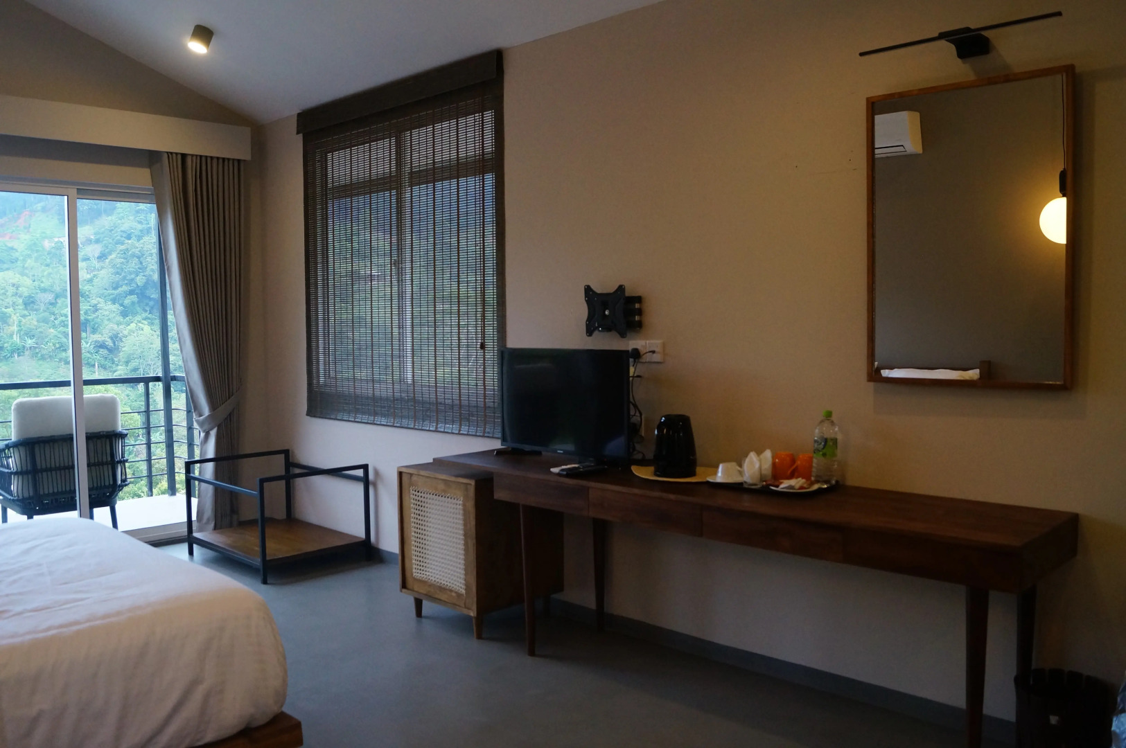 Отель The Cubes Ella