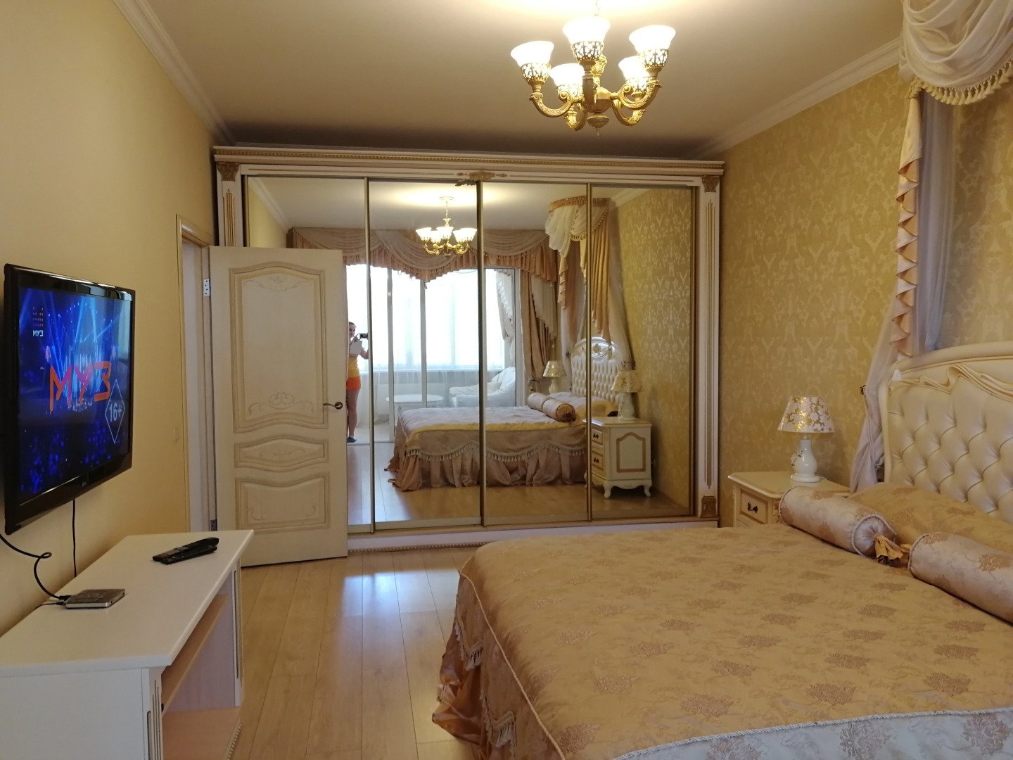 Апартаменты Версаль