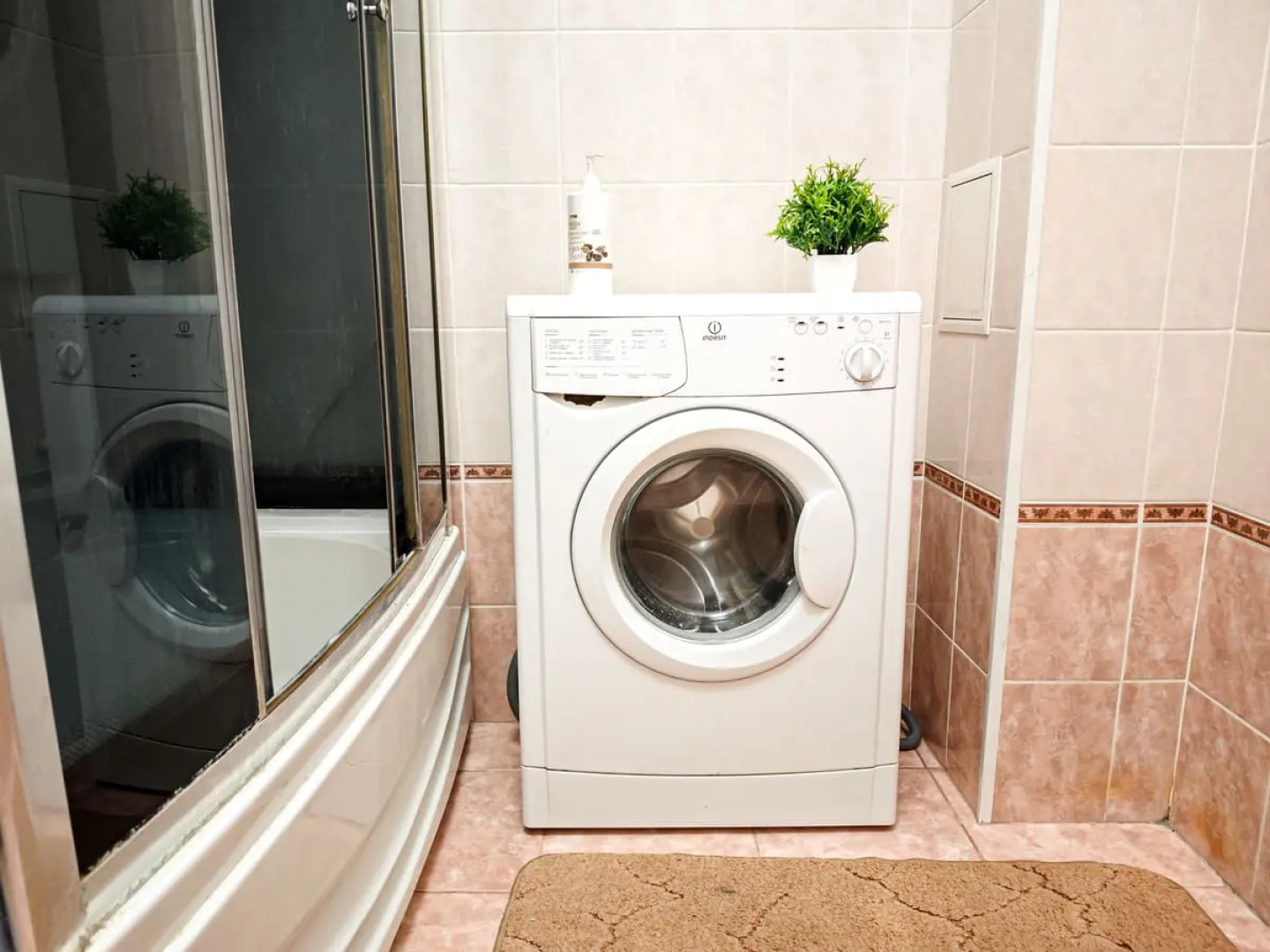 Квартира 2к квартира на Семьи Шамшиных 18