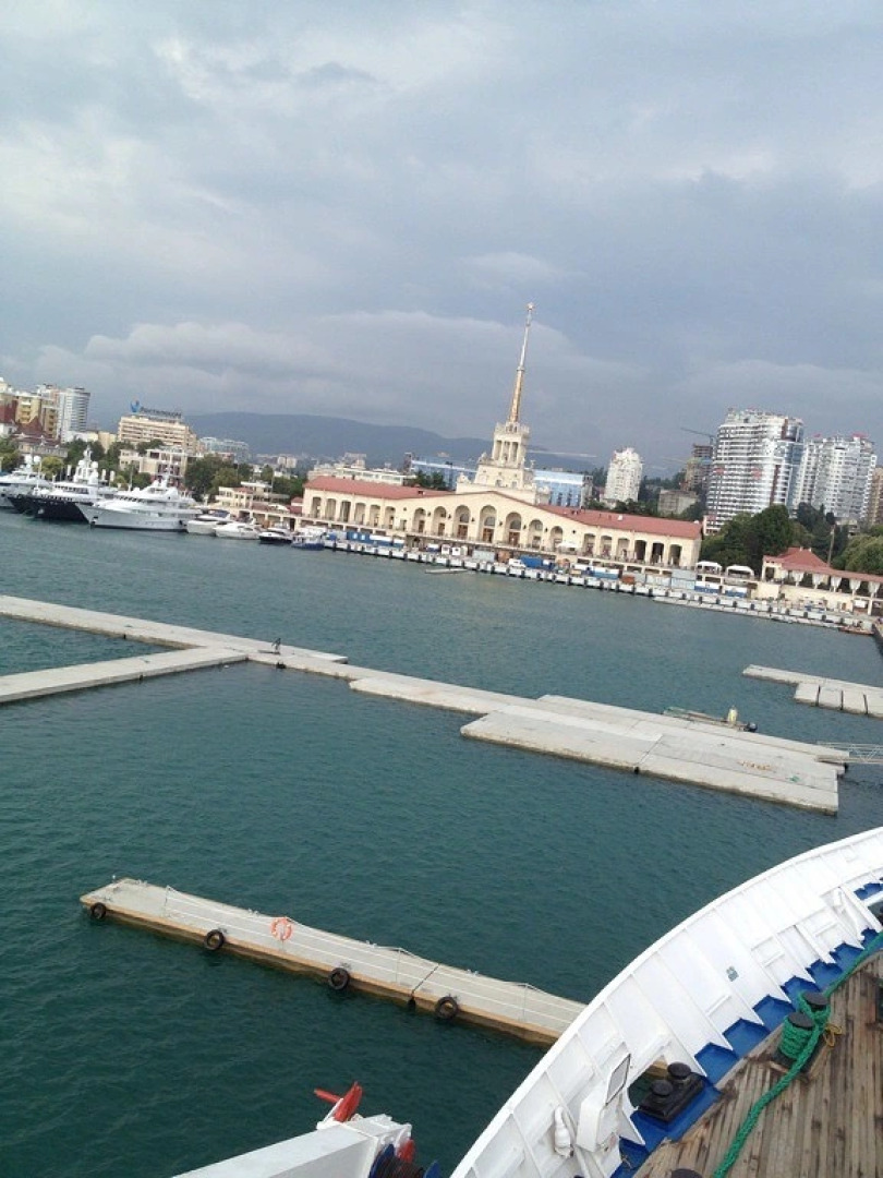 Апартаменты Констиаль Семейные 2 комнаты у ж/д вокзала