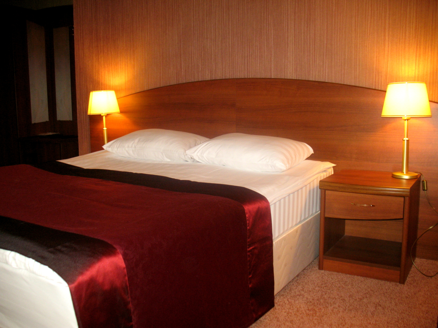 Отель Гостиница Пионер Люкс