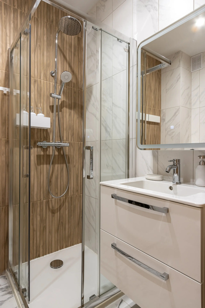 Апартаменты Уютная Студия с Видом на Бассейн и Залив 714