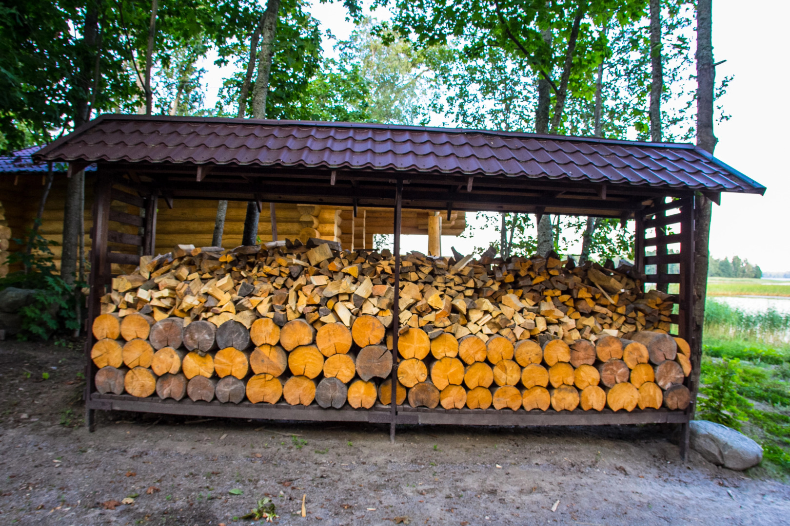 База отдыха Яркое