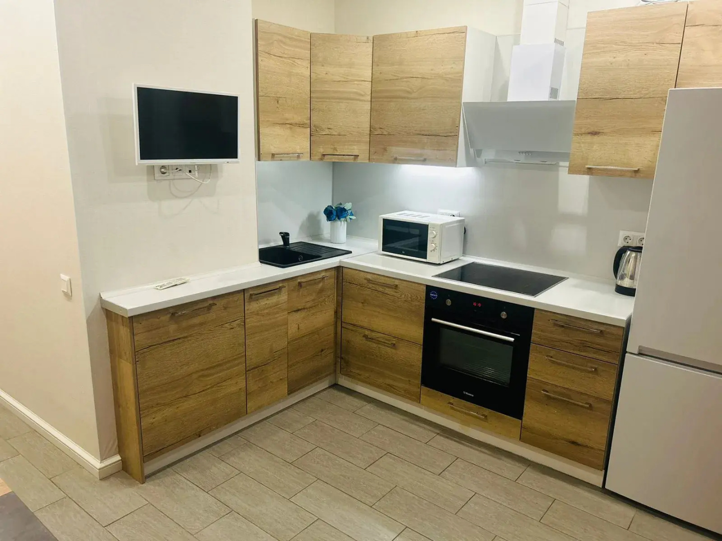 Квартира GoldApart на Академика Пилюгина 12к1