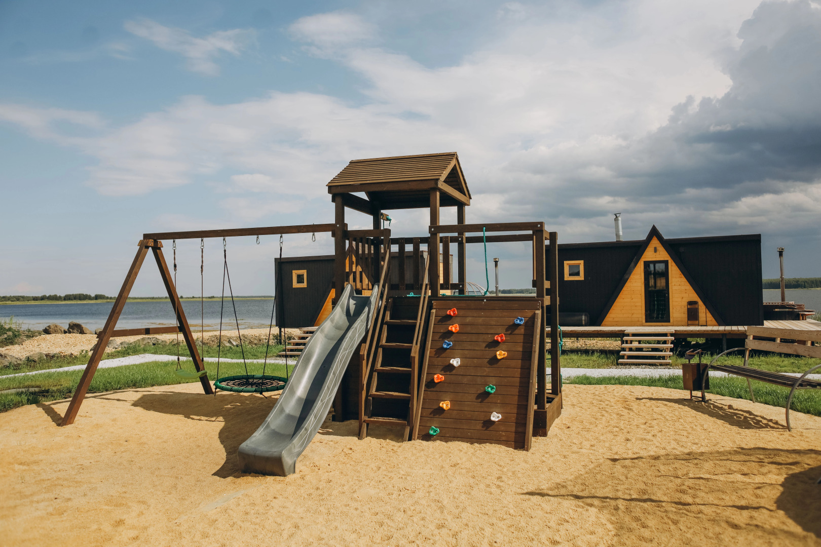 Глэмпинг Мандала Домики у Озера