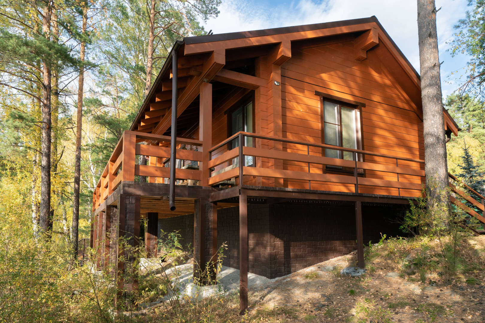 Отель Дом у реки Алтын-Ай