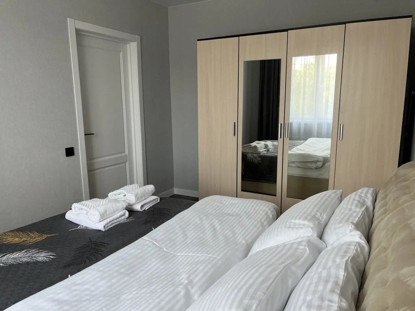 Квартира в центре города на берегу реки