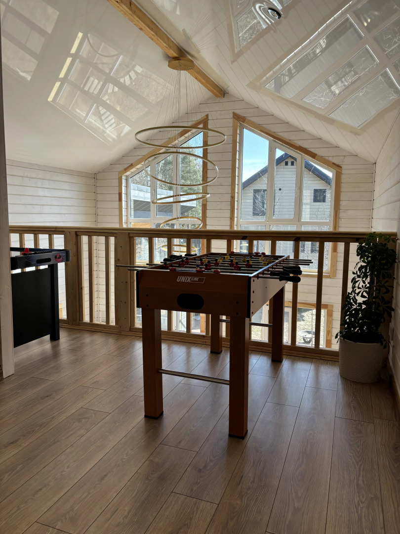 Частный дом Традиция отдыха - дом у озера c баней и купелью