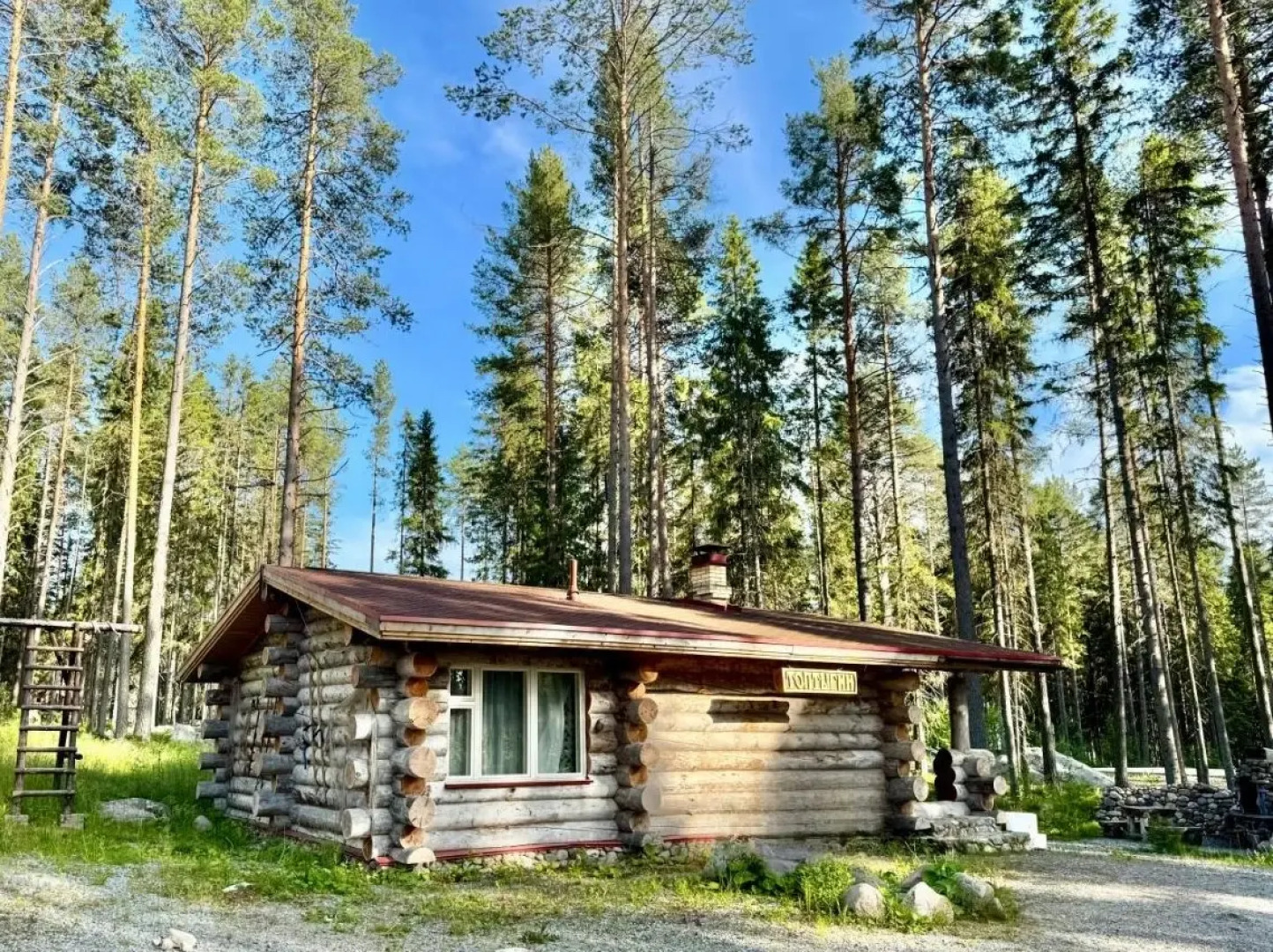 Коттедж Карелия Медвежка с 2 Комнатами и Видом во Внутренний Двор