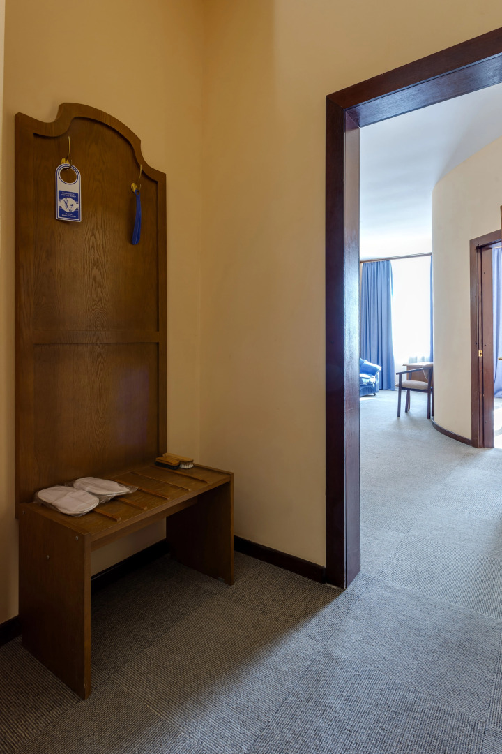 Гостиница Лидия