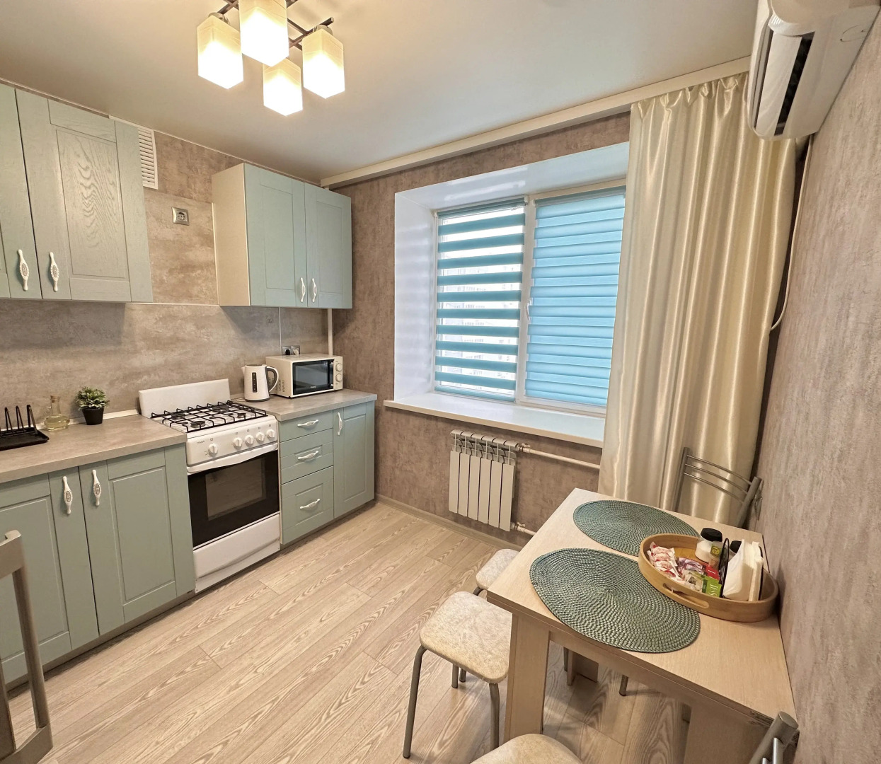 Квартира возле парка Героев Отечества