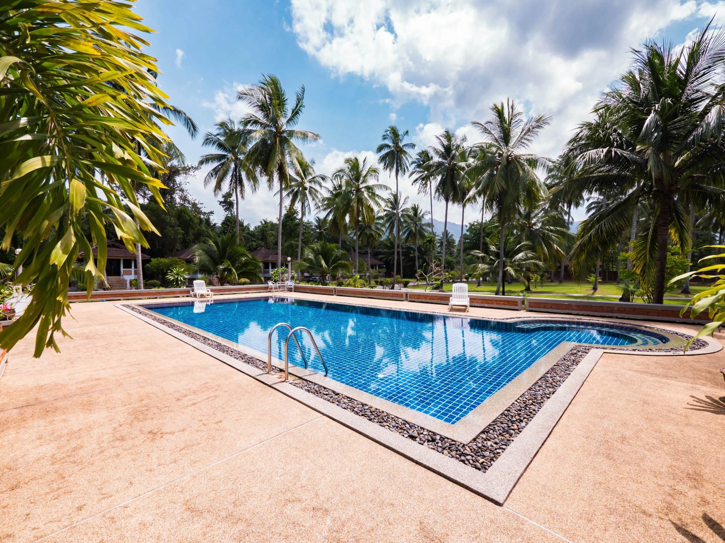 Курортный отель Resort Samui Parkville