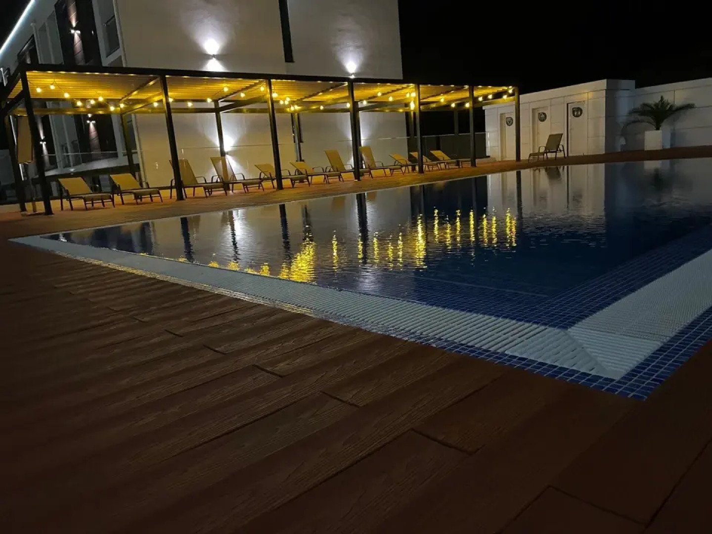 Апартаменты Casablanca Hit с балконом с выделенной спальней