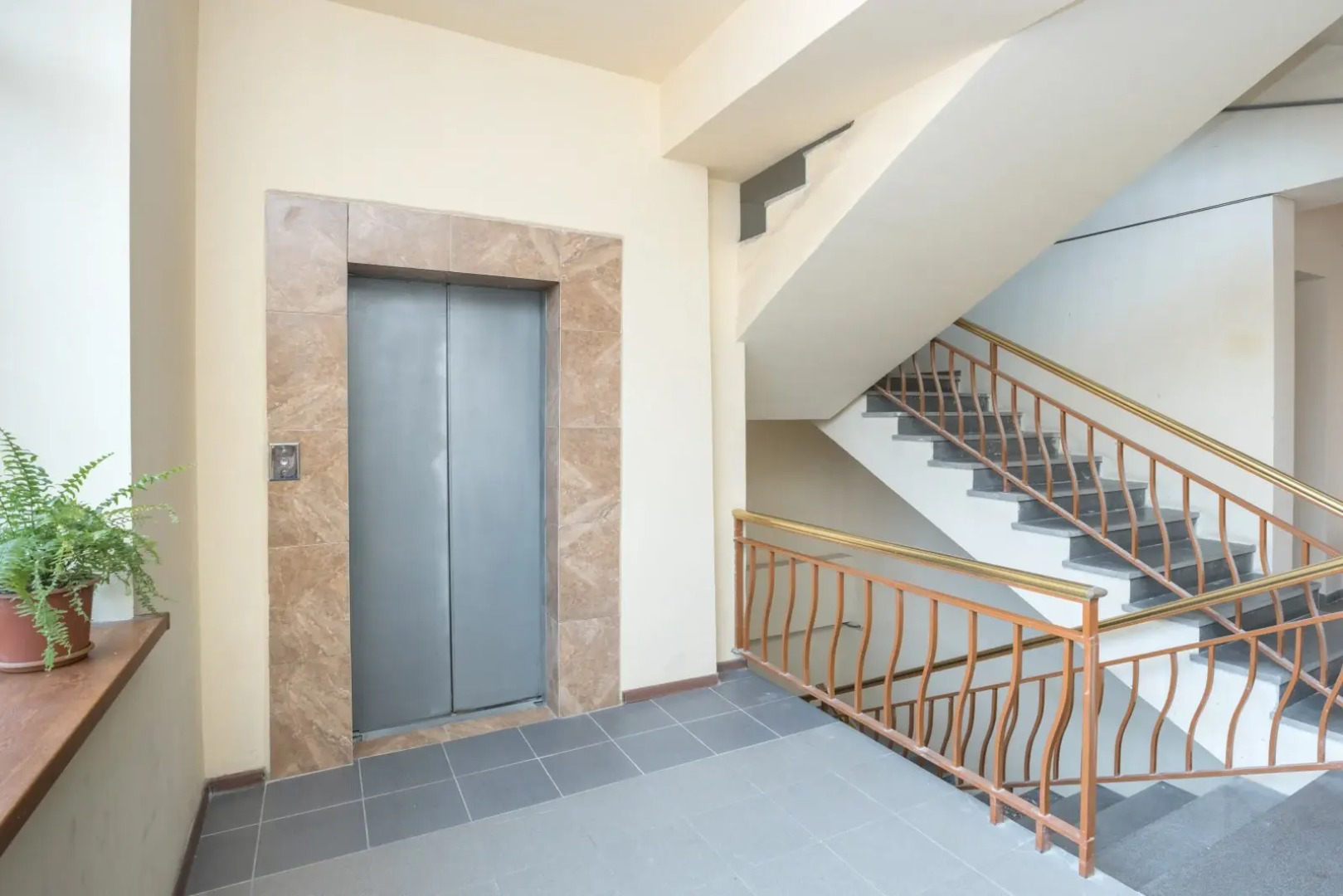 Апартаменты on Yekmalyan Str. 1-42/2