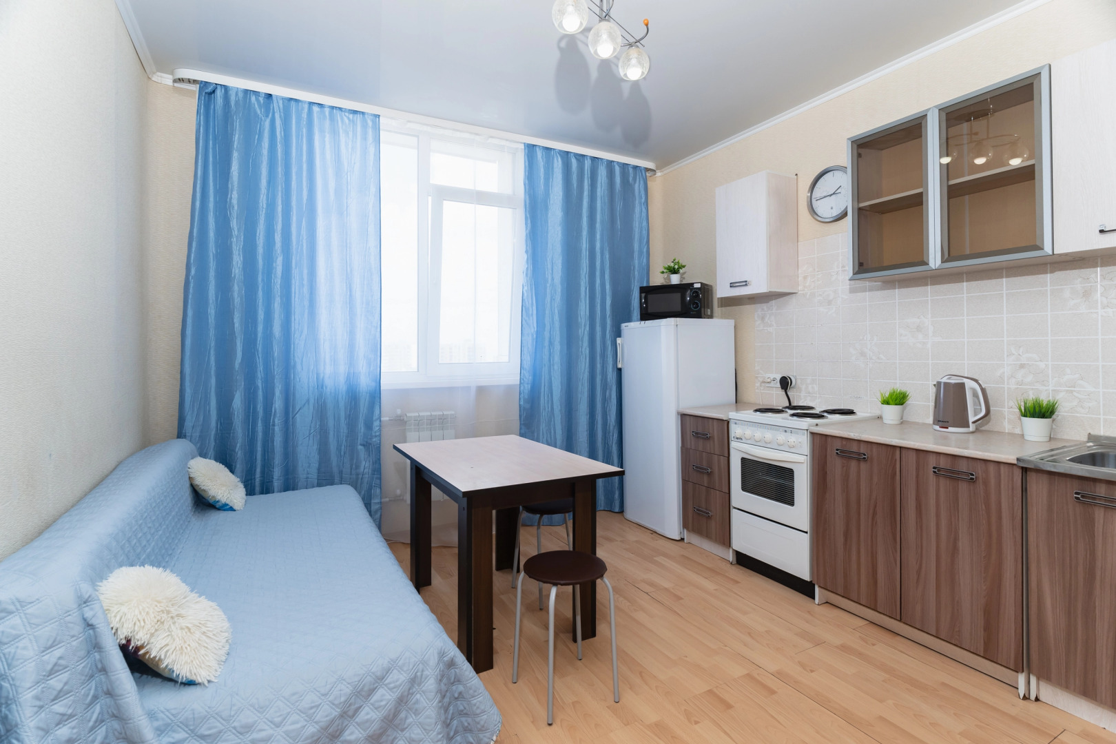 Апартаменты LikeHome на Гаранькина 27