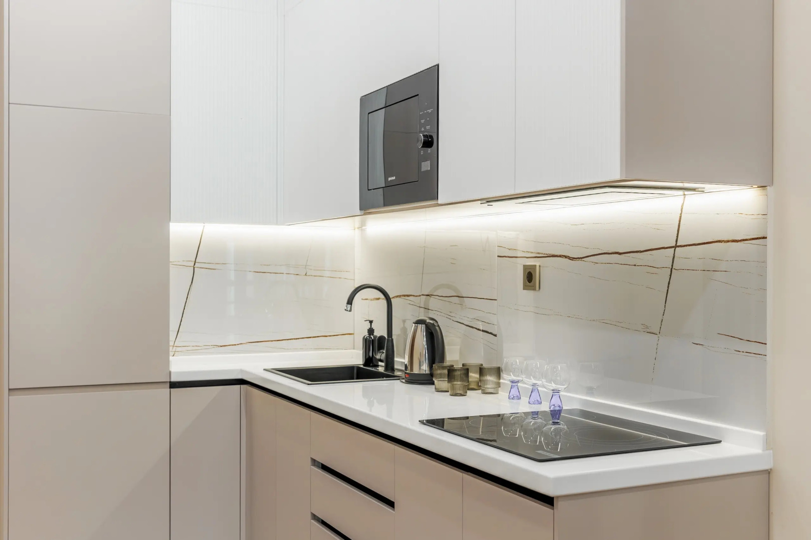 Apartment ADT apartments Meridian Beige