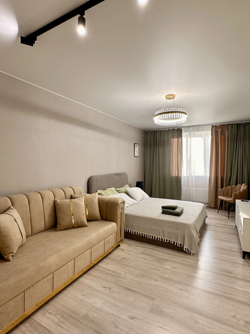 Апартаменты 2 комнатная квартира на Мира 9В