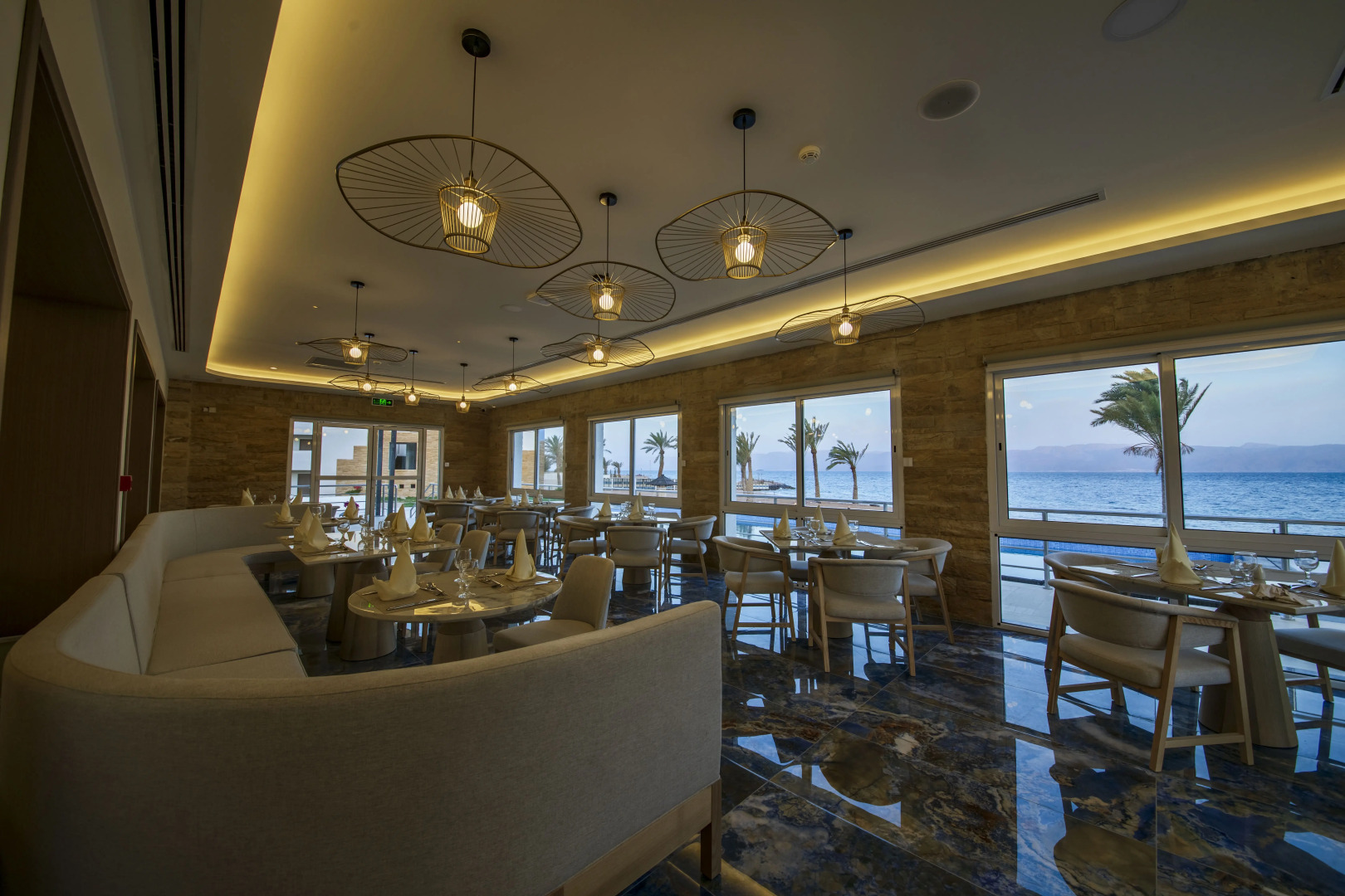 Отель Luxotel Aqaba Beach Resort & Spa Hotel