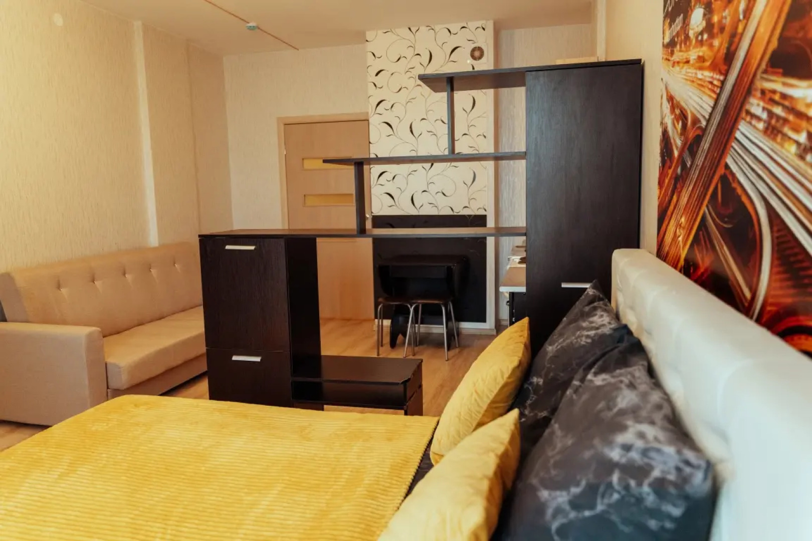 Апартаменты на Революции 48а