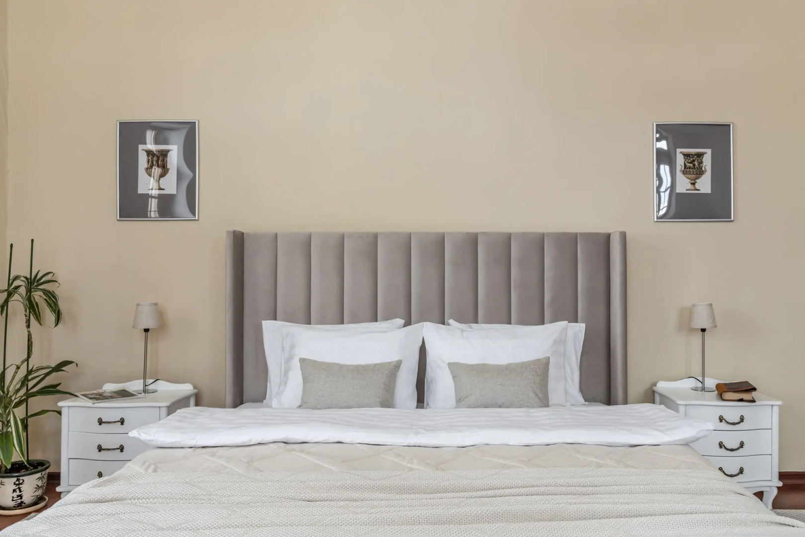 Квартира 4х комнатная  с парковкой возле Кремля