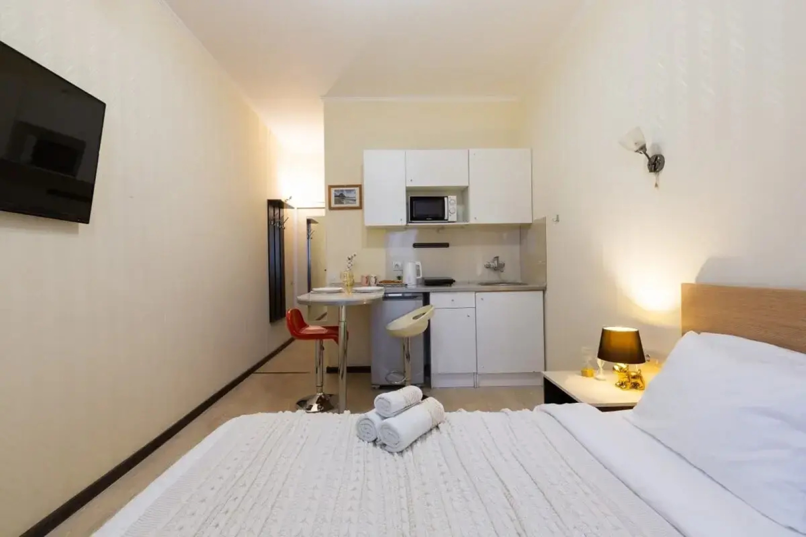 Квартира Life Apartments
