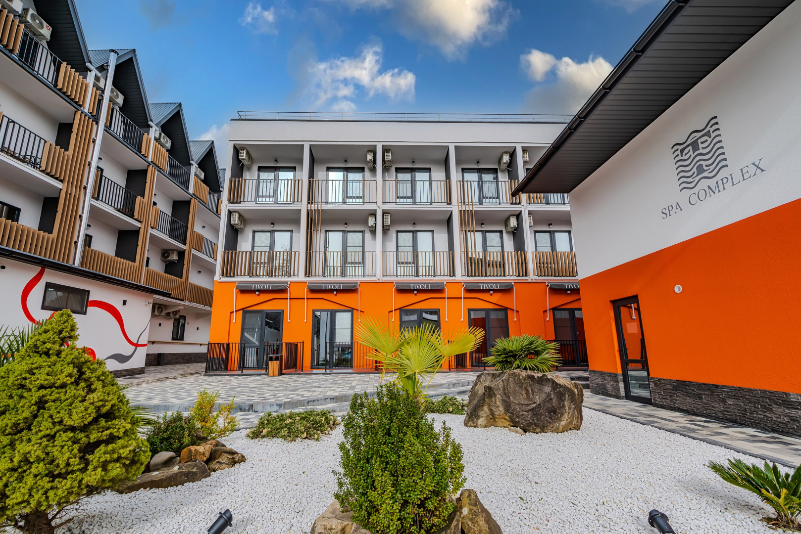 Отель Cosmos Smart Sochi Tivoli