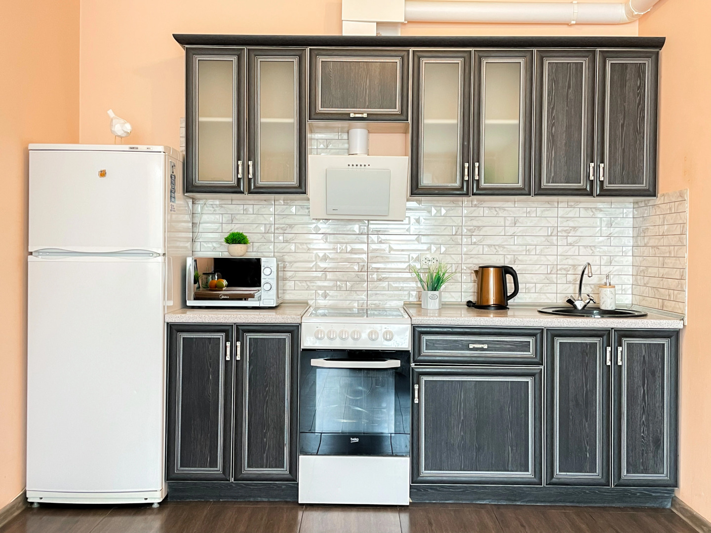 Апартаменты двухкомнатные RELAX APART – Молодёжная 61