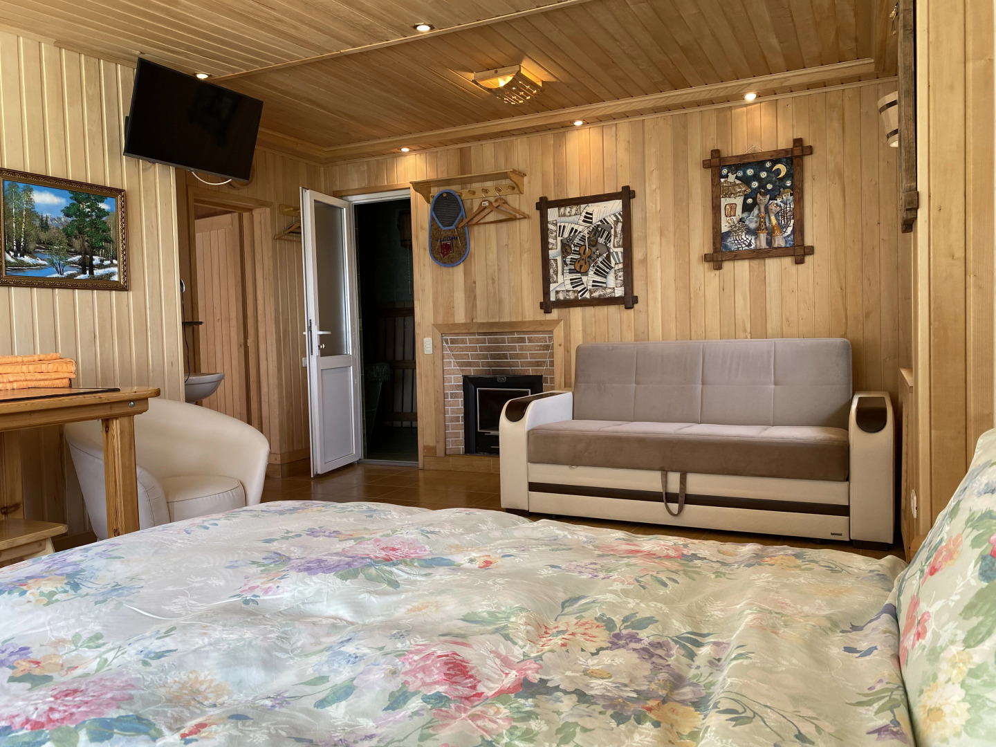 Частный дом с сауной и с зоной барбекю