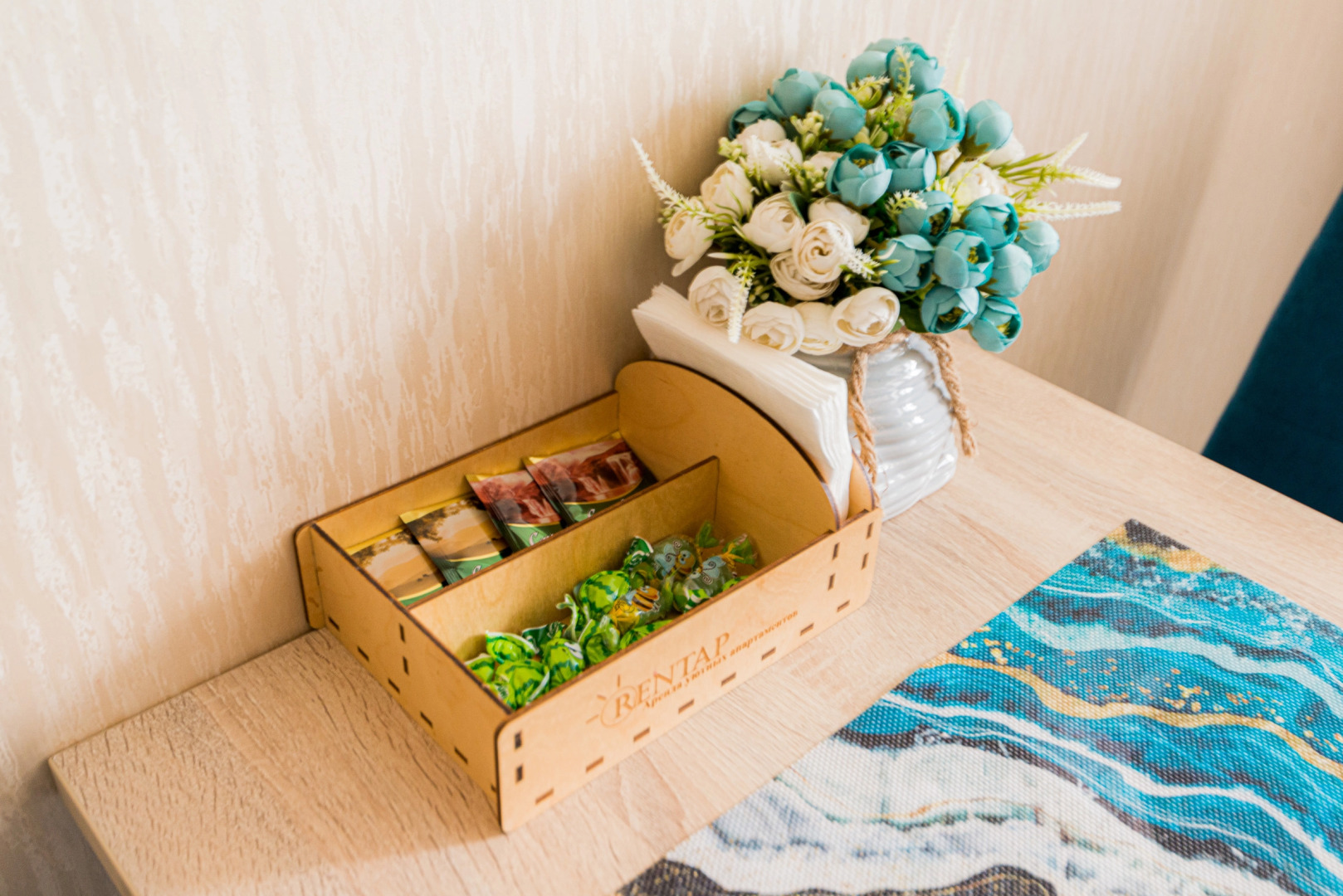 Квартира в престижном мкр. на П.Ермолаева 4 с видом на Волгу от RentAp, 4 сп.места