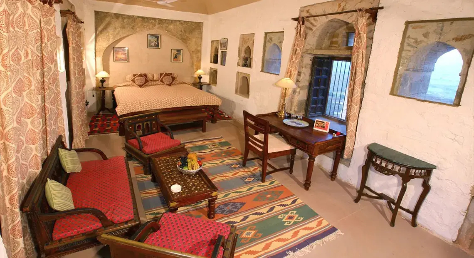 Отель Dadhikar Fort