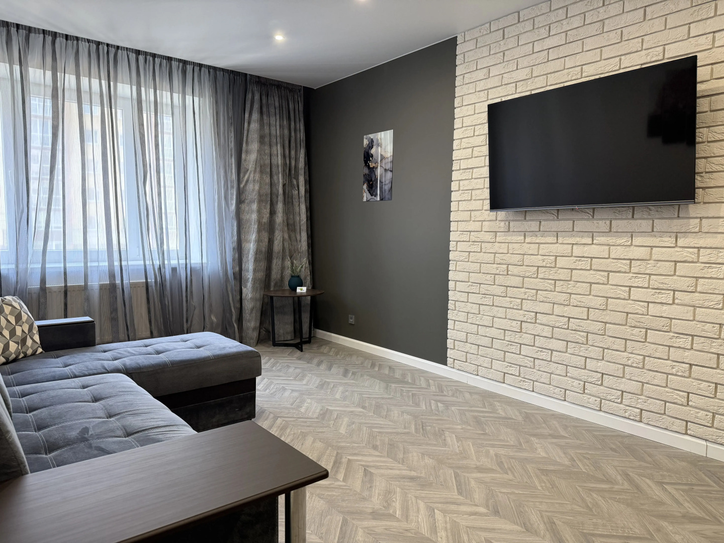 Апартаменты Apple Home