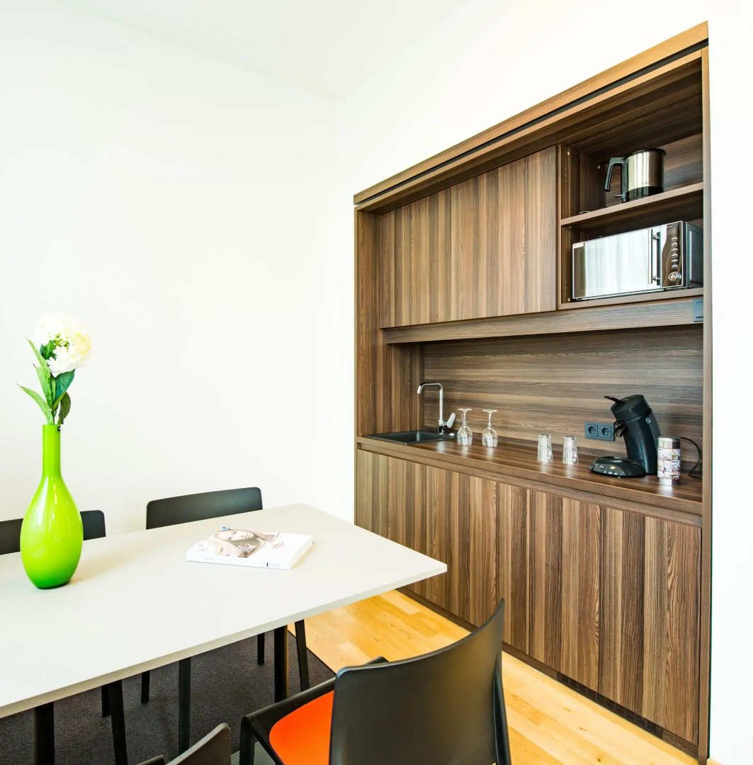 Отель SevenDays BoardingHouse