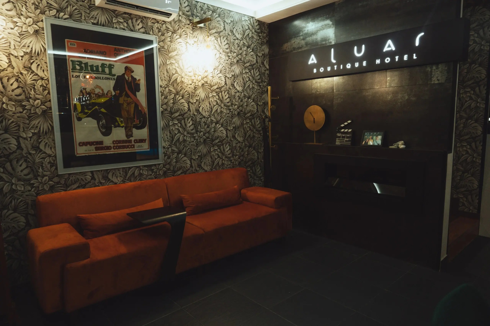 Отель Aluar Boutique Hotel