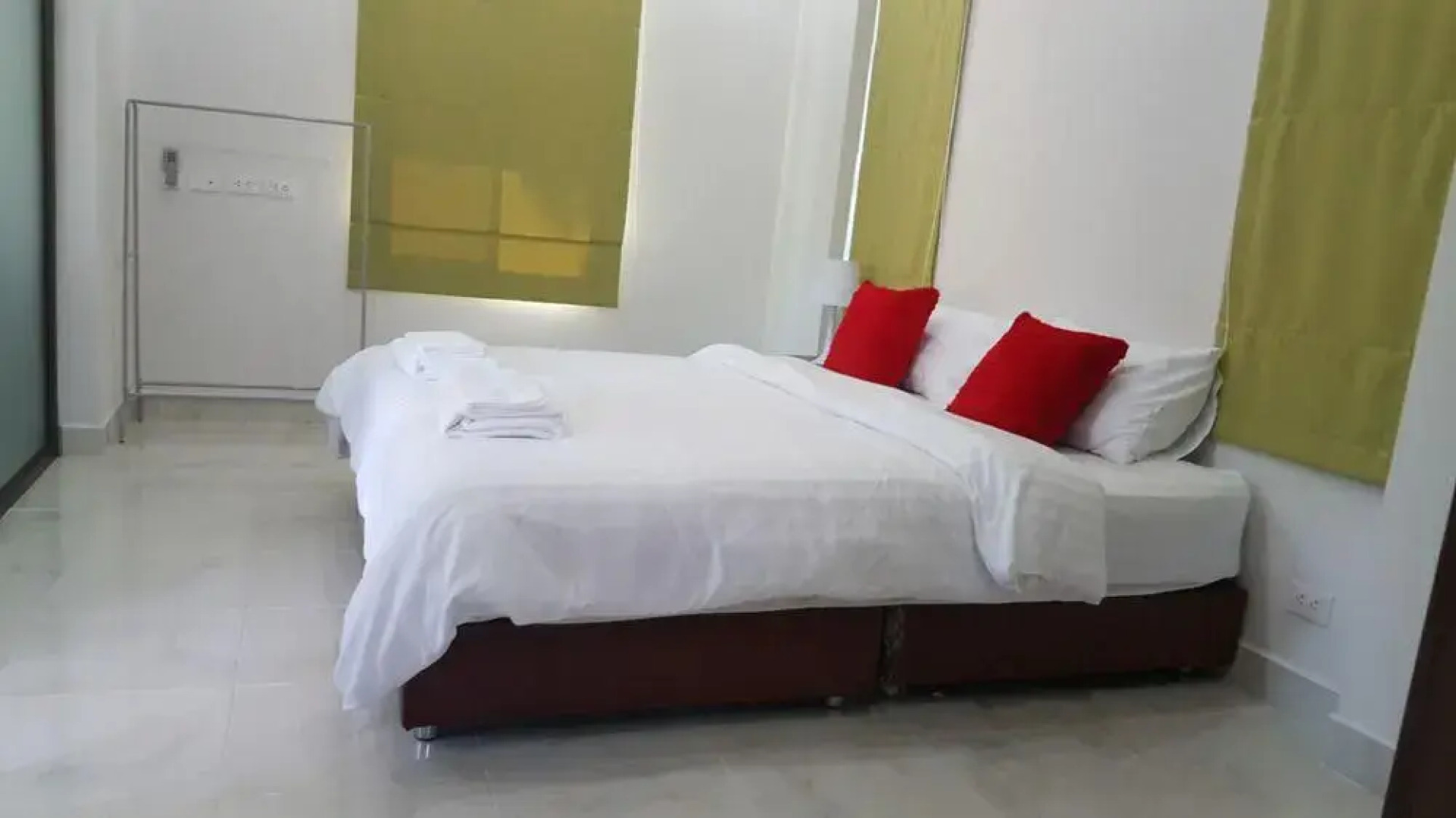 Вилла M-Village