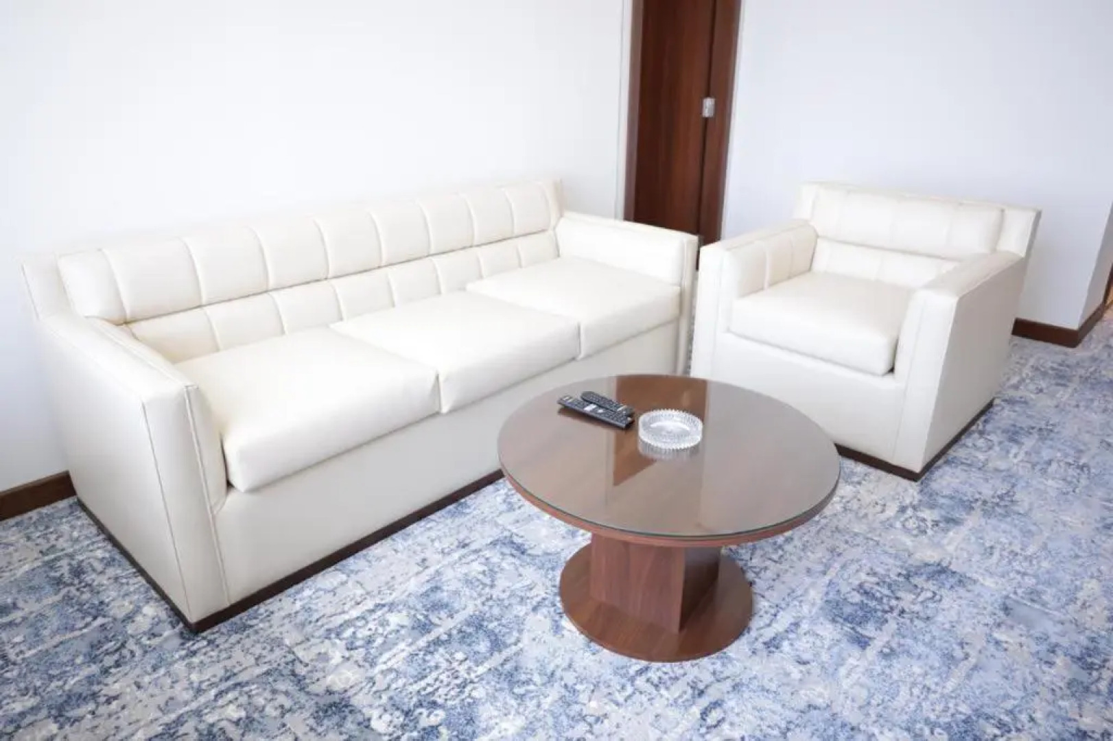 Hotel dolphin continental Hotel Kuwait