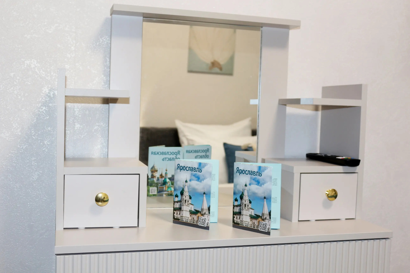 Квартира NiceAparts Евротрешка на Бурмакинской 7