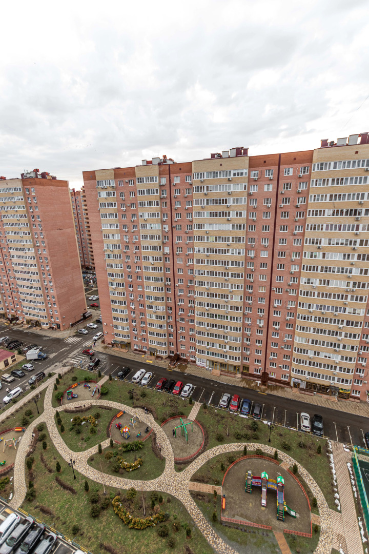 Квартира евро трешка у парка Галицкого Апарт-Отелика на Героя Сарабеева