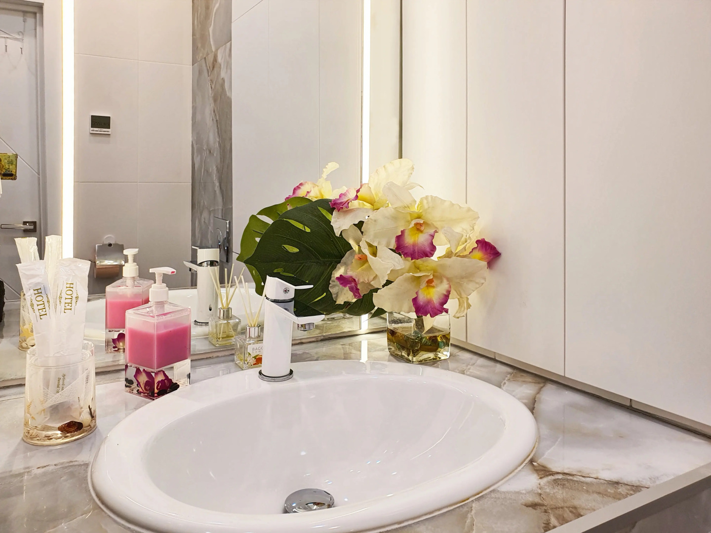 Квартира Уютные современные апартаменты рядом с центром