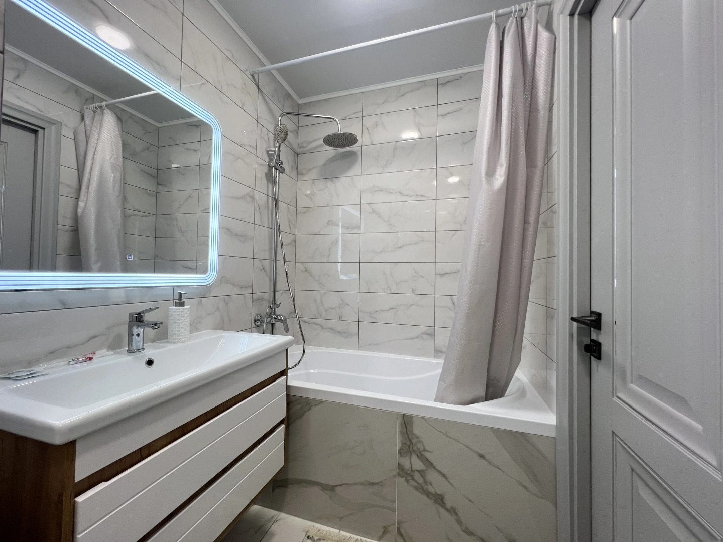 Квартира Двухкомнатная в Центре