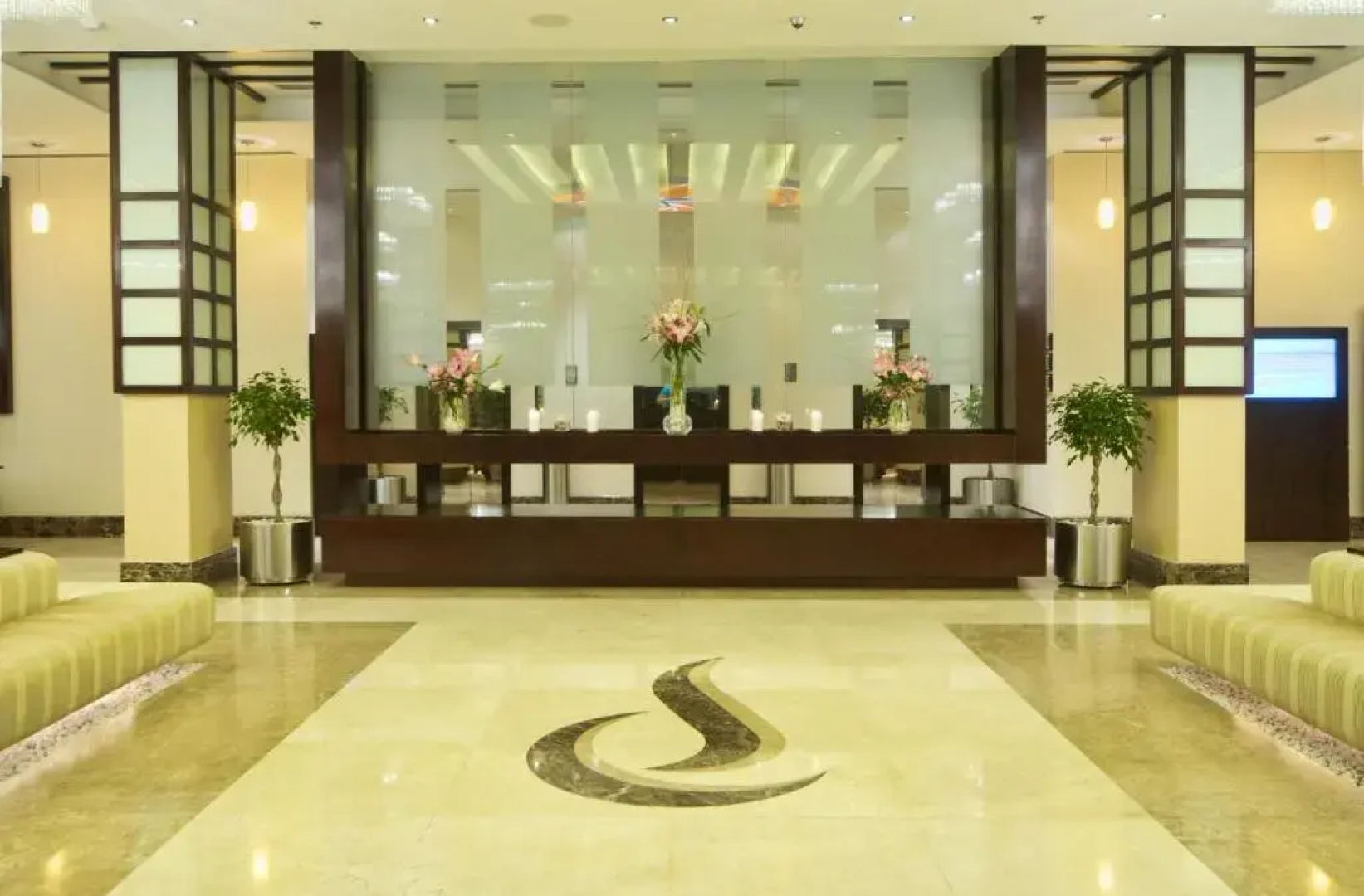 Отель City Seasons Muscat