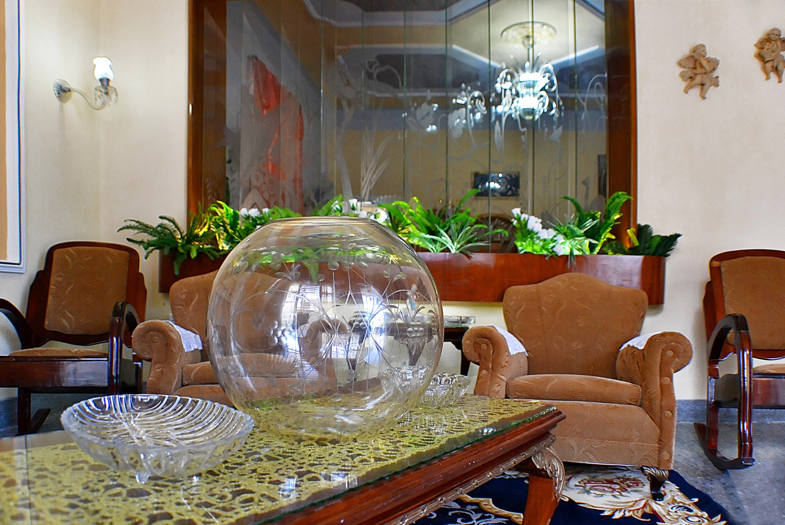 Мини-Отель Hostal Yakelyn