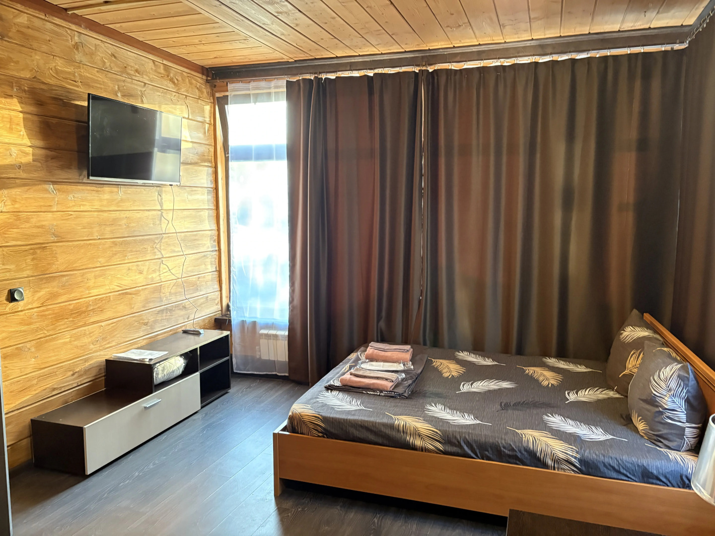 Отель Лукино