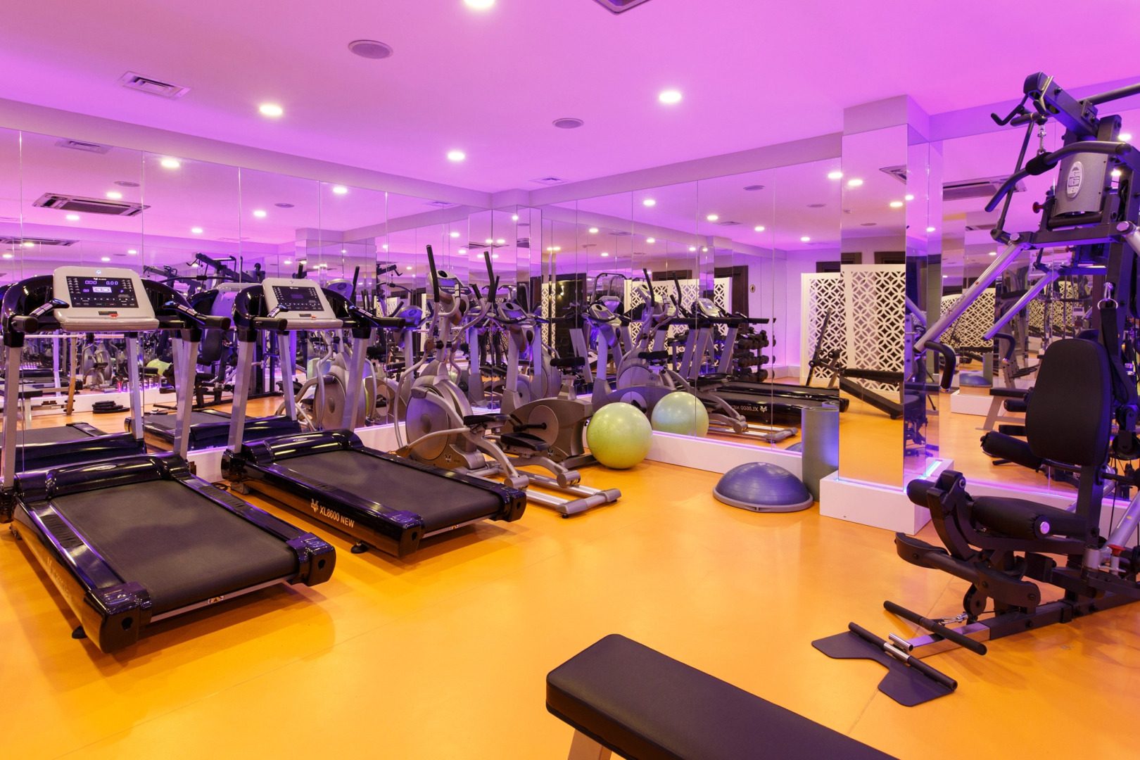 Курортный отель Sera Lake Resort