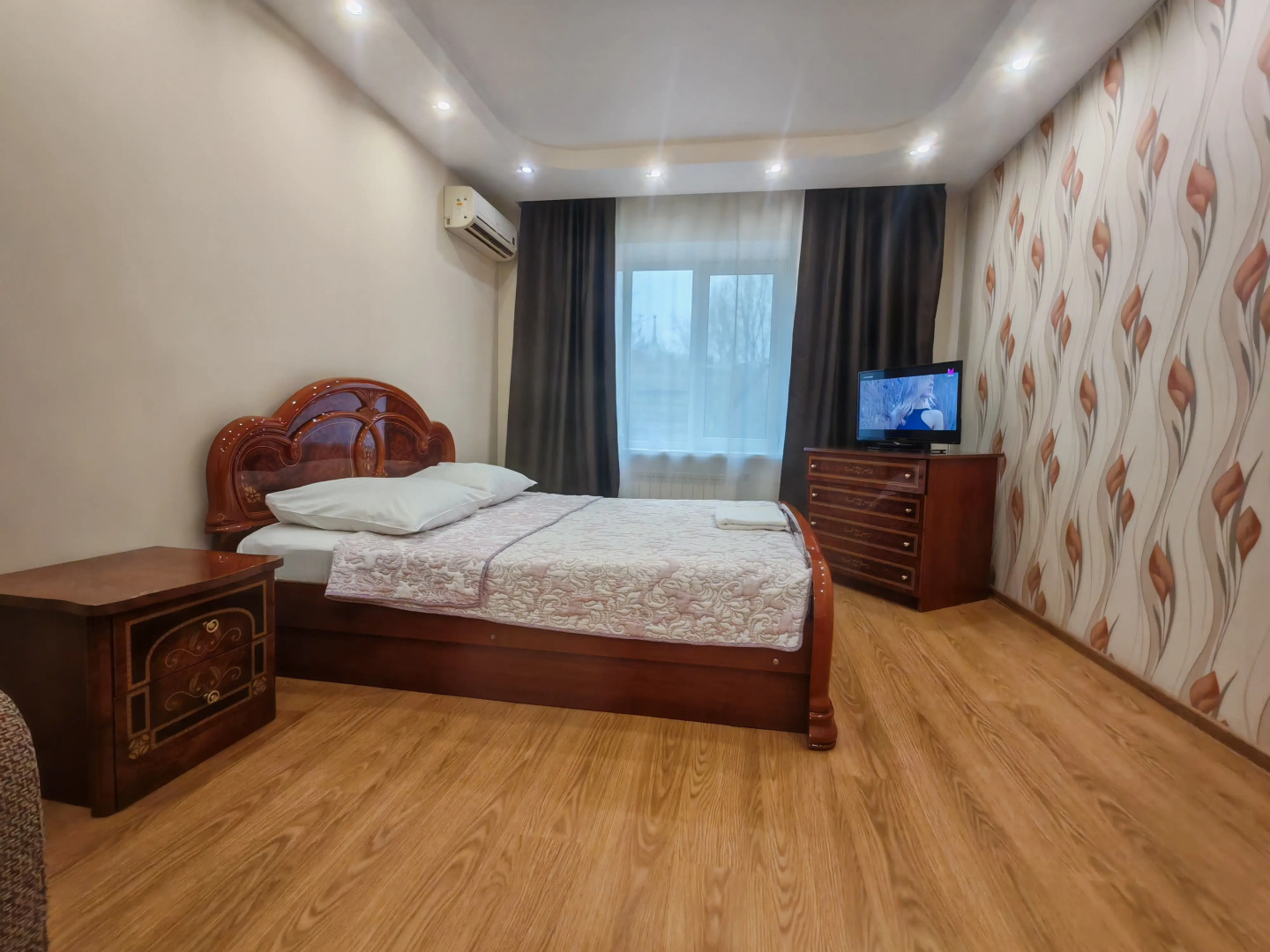 Апартаменты  с 1 спальней на улице Мира 11